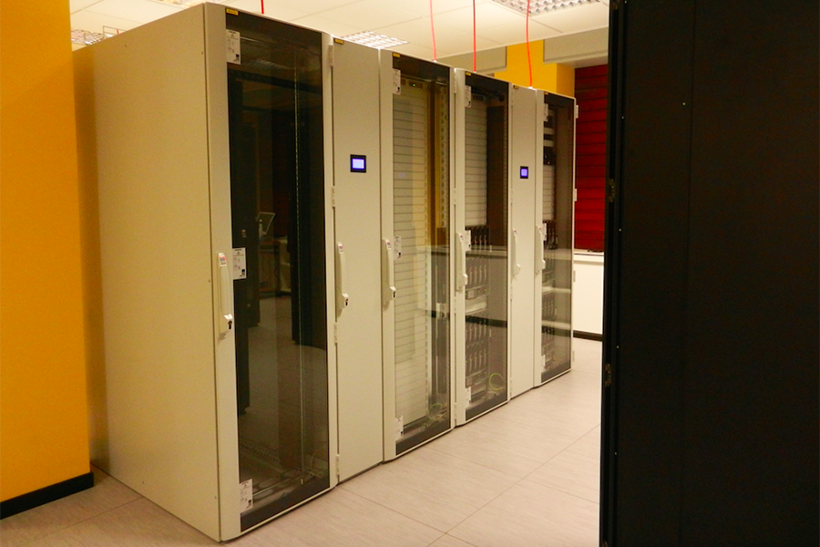 Panoramica Rack Seeweb - Datacenter Milano Caldera